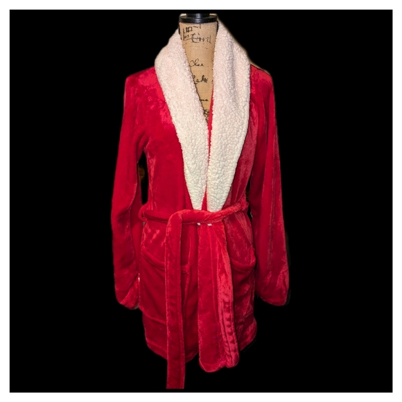 Santa Baby red robe size large - Picture 1 of 6
